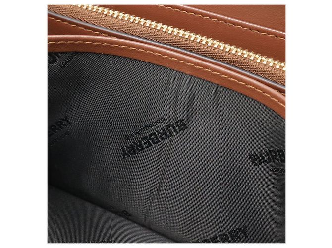 Portafoglio con zip Burberry Elmore Stripe in PVC/Pelle Marrone Beige - vista 5