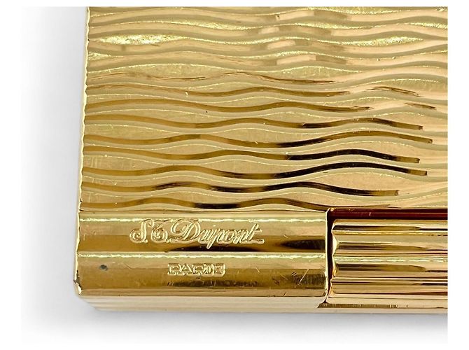 Autre Marque Dupont Gatsby Wave Emboss Lighter Smoking Accessory Golden - view 6