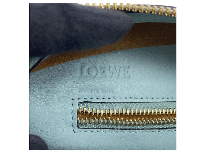 Borsa a mano in pelle Loewe Amazona 28 Blu chiaro - vista 18