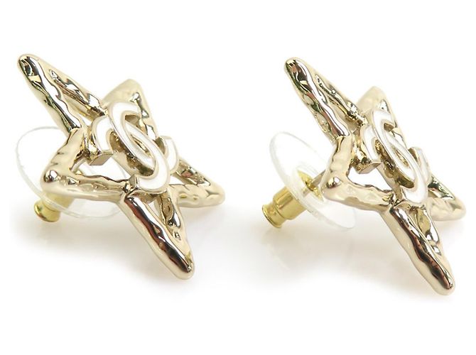 Chanel Gold Stud Earrings Golden - view 3