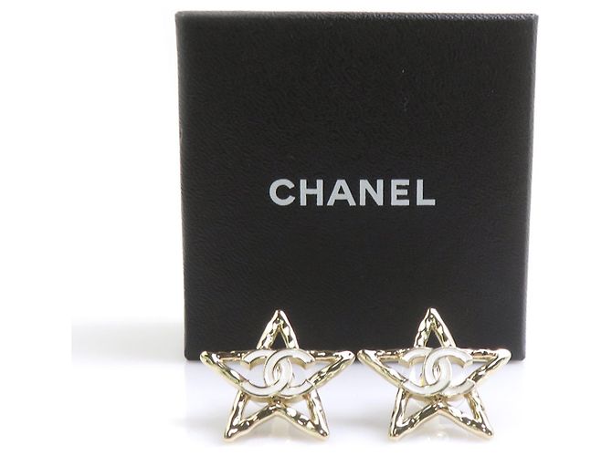 Chanel Gold Stud Earrings Golden - view 8