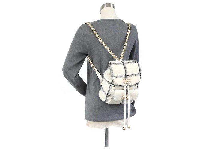 Chanel Tweed Rucksack Schwarz Weiß - Ansicht 16