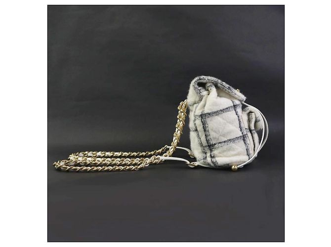 Chanel Tweed Rucksack Schwarz Weiß - Ansicht 2