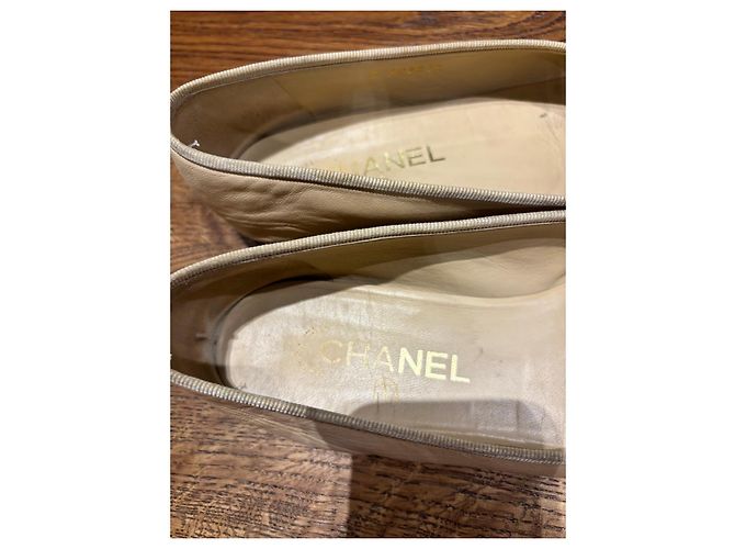 Chanel Ballerine Bicolore in Pelle Nero Beige - vista 6
