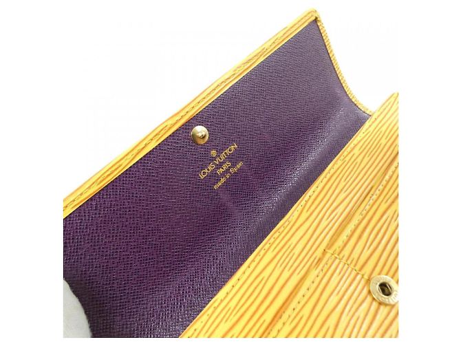 Louis Vuitton Epi Pochette Porte Monnaie Credit Wallet - vista 6