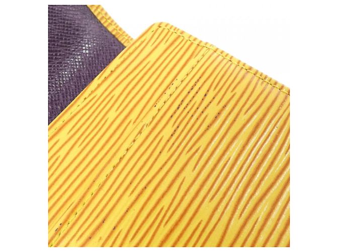 Louis Vuitton Epi Pochette Porte Monnaie Credit Wallet - vista 7
