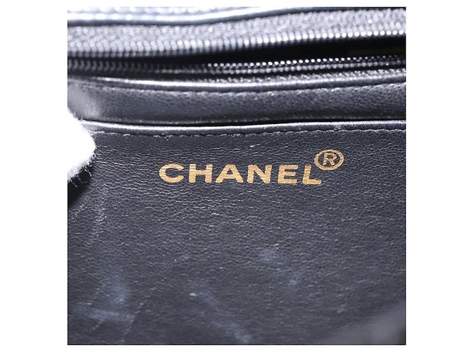 Chanel Vintage Diana Flap Trapuntato Vernice Medium Nero - vista 7