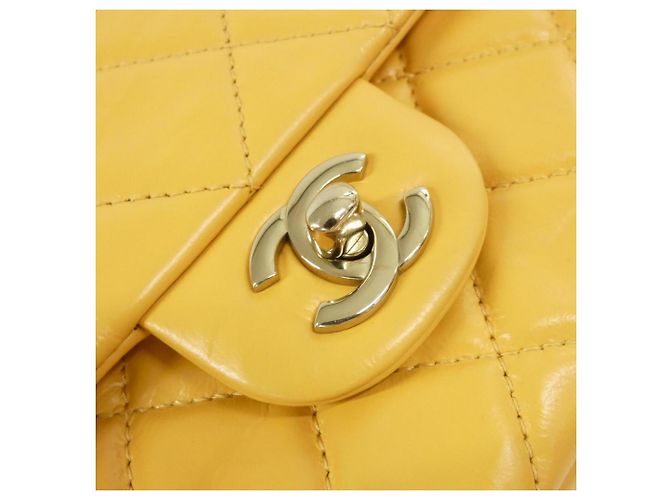 Bolso de cuero amarillo Chanel AS4199 - vista 5
