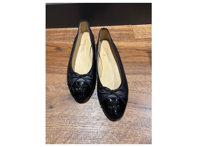 Chanel Bailarinas de punta reforzada en cuero negro - vista 9