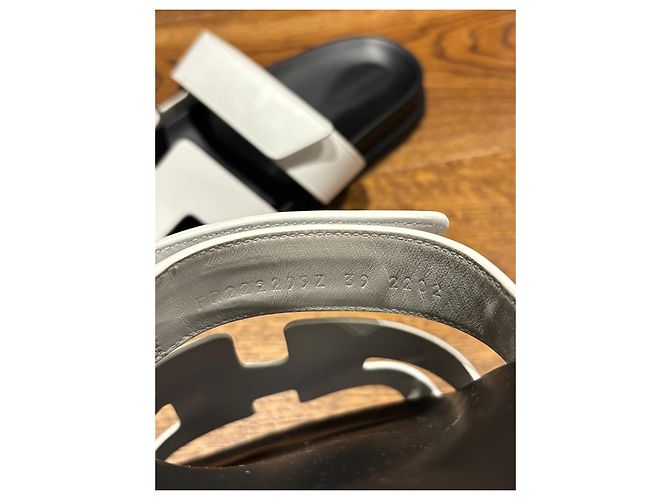 Hermès Chypre Leder Sandalen Weiß 39 Schwarz - Ansicht 4