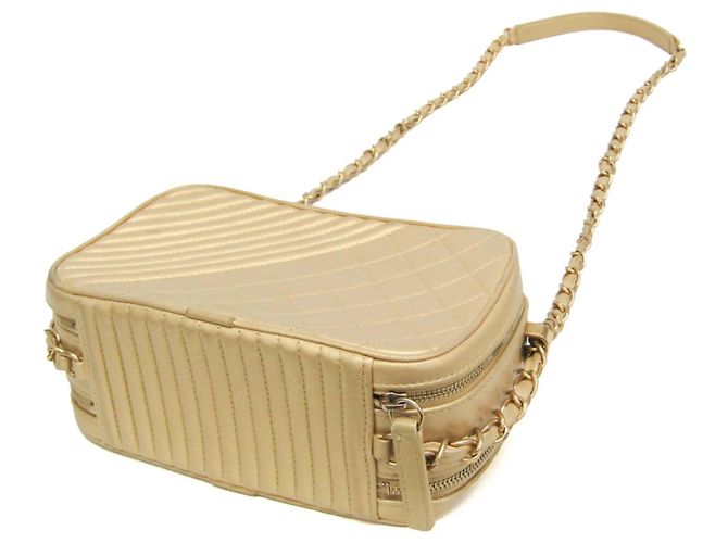 Chanel Coco Boy Camera gestepptes Leder Small Golden - Ansicht 2
