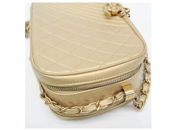 Chanel Coco Boy Camera gestepptes Leder Small Golden - Ansicht 7