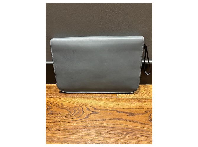 Fendi Clutch a Busta in Pelle Grigia Grigio - vista 2