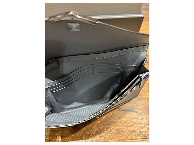 Fendi Clutch a Busta in Pelle Grigia Grigio - vista 7