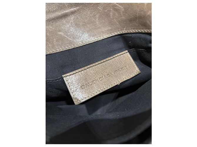 Balenciaga Clutch in Pelle Marrone Blu - vista 5