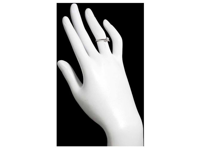 Tiffany & Co. Solitärring aus Platin - Ansicht 8