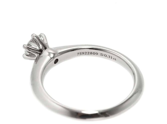 Tiffany & Co. Solitärring aus Platin - Ansicht 4