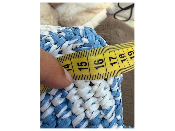 Cesto Prada in crochet blu e bianco - vista 8