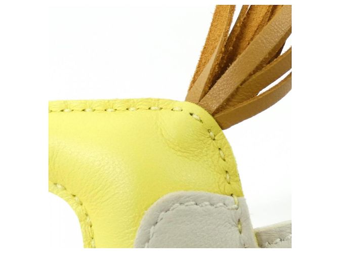 Hermès Hermes Rodeo Accessory Bag Charm PM D'oro Giallo - vista 3