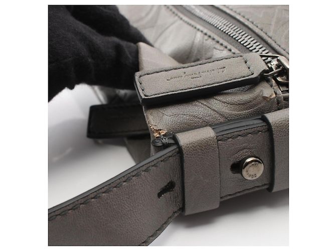 Borsa a tracolla Salvatore Ferragamo Gancini in pelle grigia - vista 7
