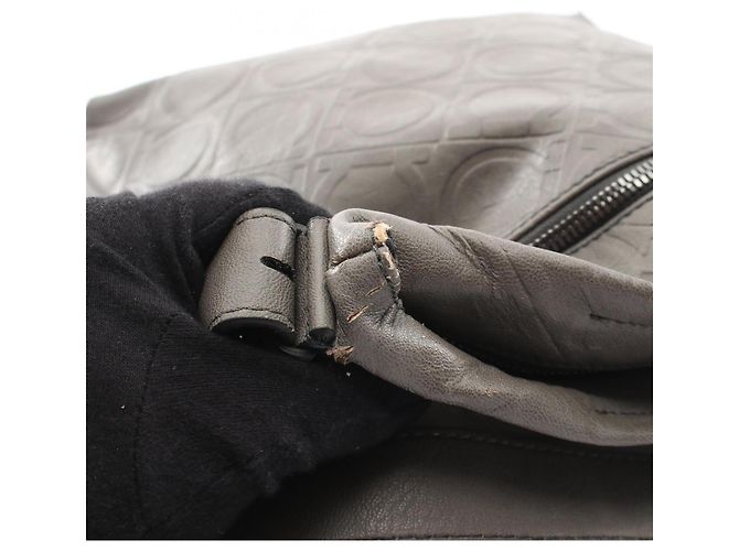 Borsa a tracolla Salvatore Ferragamo Gancini in pelle grigia - vista 8