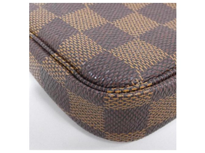 Louis Vuitton Damier Mini Pochette Accessoires Damier ebene - view 2