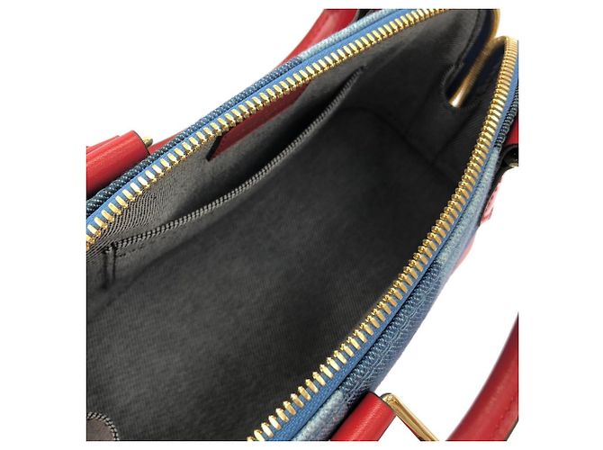 Bolso Louis Vuitton Denim Monogram Alma BB Roja - vista 7