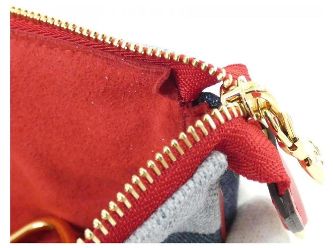 Louis Vuitton Denim Monogram Micro Pochette Accessoires Azul - vista 7