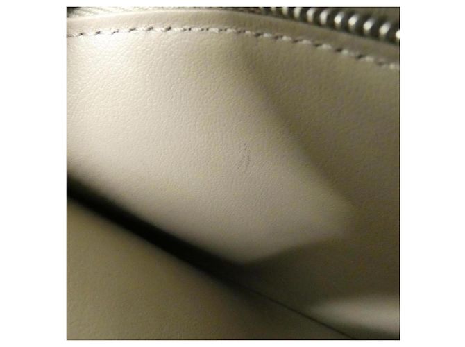 Louis Vuitton Mahina Zippy Wallet - Ansicht 8