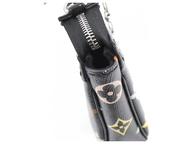 Louis Vuitton Multicolor Pochette Accessoires Nero - vista 4