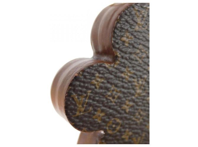 Louis Vuitton Monogram Accessory Bag Charm Vivienne Chocolat Marrone D'oro - vista 4