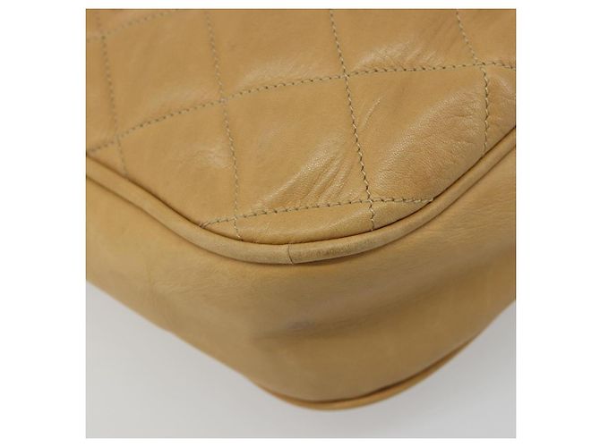 CHANEL Matelasse Chain Shoulder Bag Pelle Beige Oro CC Auth 188722 D'oro - vista 18