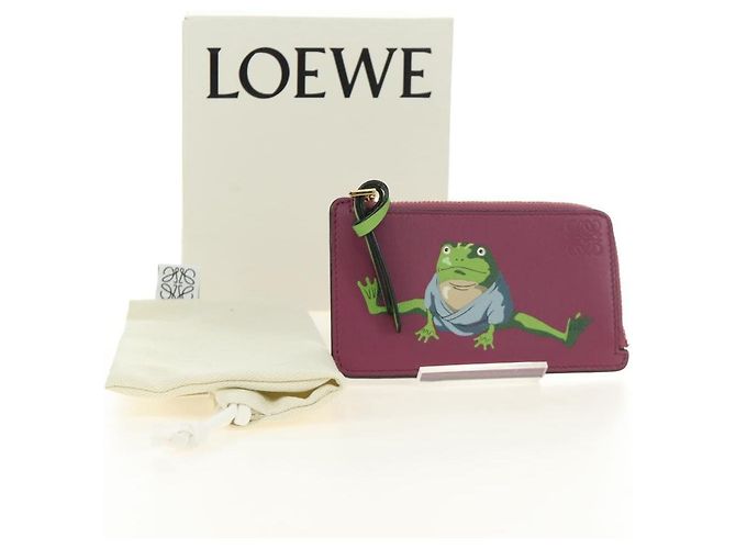LOEWE Studio Ghibli Green Frog From Spirited Away Case Leather Auth 167428SM Púrpura - vista 12