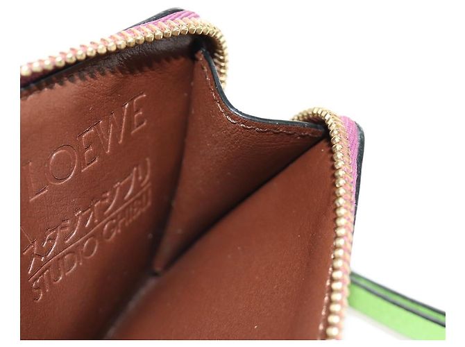LOEWE Studio Ghibli Green Frog From Spirited Away Case Leather Auth 167428SM Púrpura - vista 19