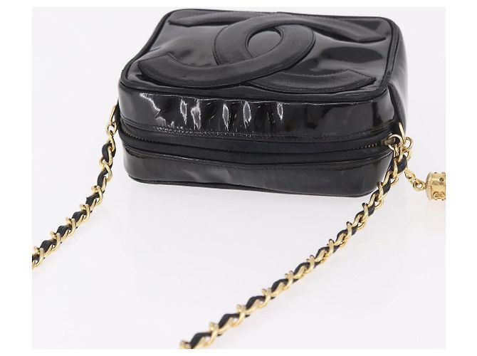 CHANEL COCO Mark Chain Shoulder Bag Patent leather Gold Black CC Auth 189232V Nero D'oro - vista 6