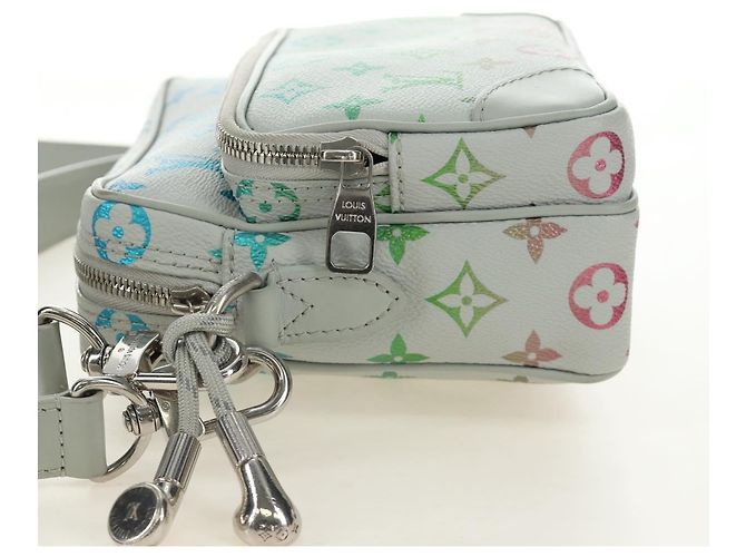 LOUIS VUITTON Borsa a Spalla Monogram Iridescent Nile Grigio M13897 LV Auth 188885SAM Marrone Monogramma - vista 3