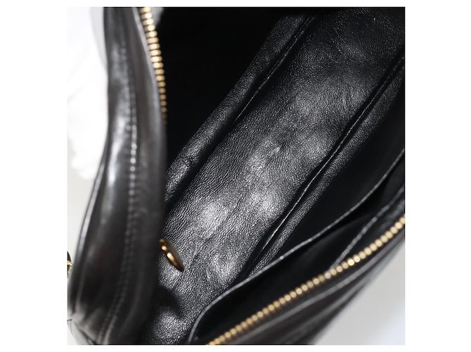 CHANEL Bolso de Hombro con Cadena de Piel de Cordero Negro y Oro Matelasse CC Auth yk20568SAV Dorado - vista 11