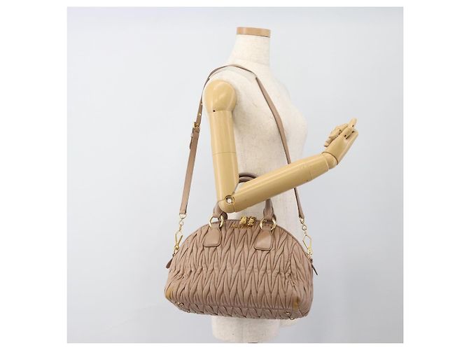 Borsa Miu Miu Matelasse in Pelle 2way Rosa Oro Auth 188853 D'oro - vista 28