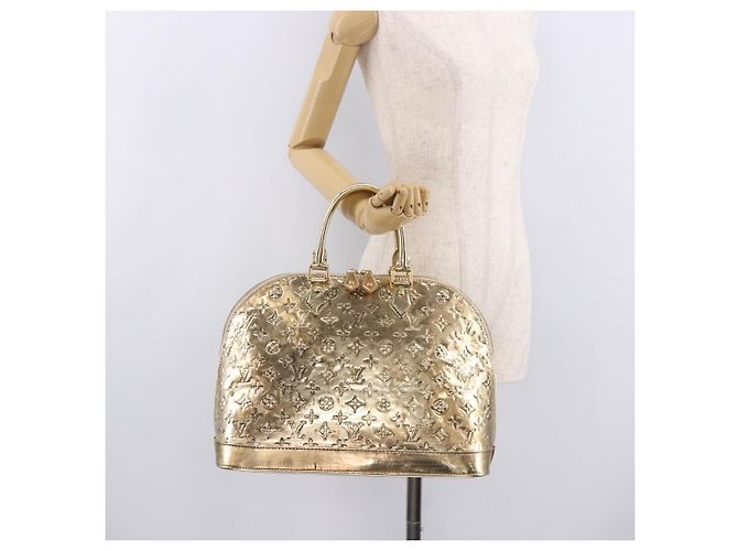 LOUIS VUITTON Borsa Monogram Miroir Alma MM Gold Dore M93624 LV Auth 188794A D'oro - vista 22