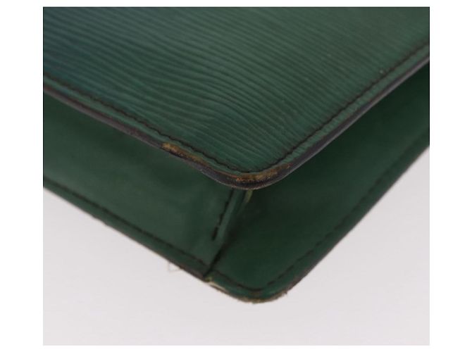 LOUIS VUITTON Epi Montaigne 27 Clutch Verde M52654 LV Auth 188920 - vista 15