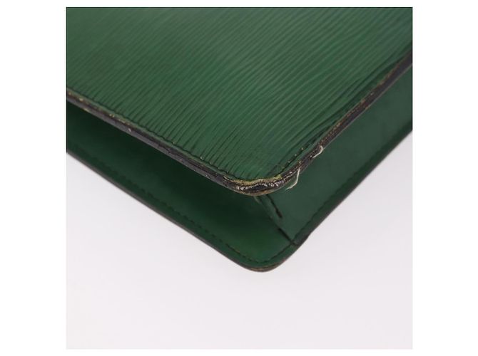 LOUIS VUITTON Epi Montaigne 27 Clutch Verde M52654 LV Auth 188920 - vista 7