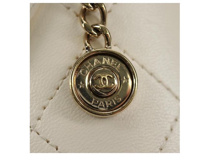 CHANEL Matelasse Chain Vanity Bag aus Lammleder Weiß Gold CC Authentisch 188894SAM Golden - Ansicht 23