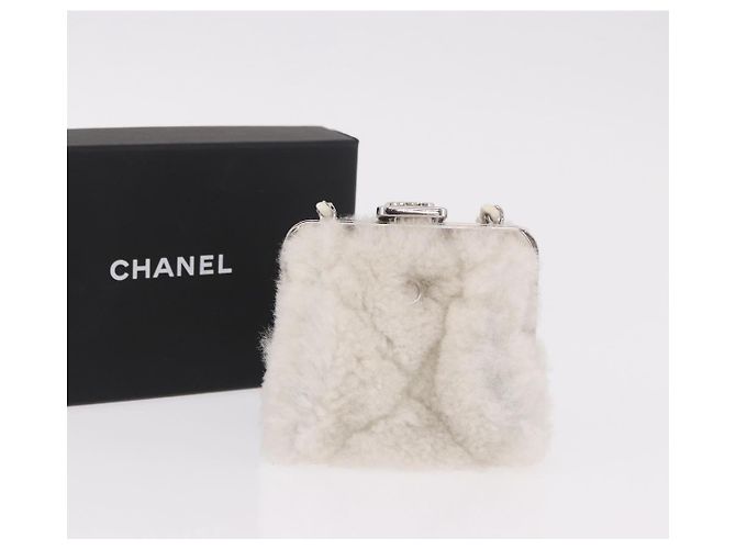 CHANEL Matelasse Chain Shoulder Bag Bore White Silver CC Auth 187487SAM Argento Bianco - vista 12