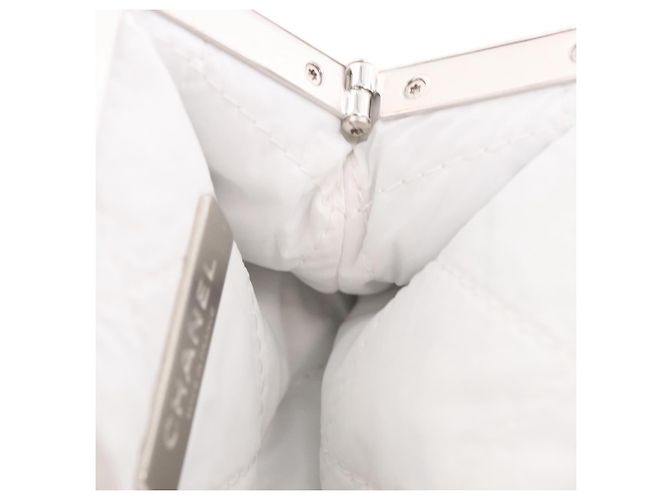CHANEL Matelasse Chain Shoulder Bag Bore White Silver CC Auth 187487SAM Argento Bianco - vista 20