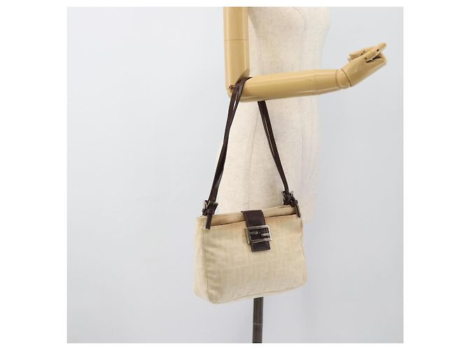 FENDI Zucca Canvas Mamma Baguette Shoulder Bag Beige Silver Auth 186380 Argento - vista 22