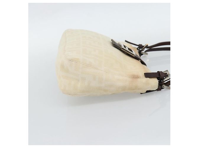 FENDI Zucca Canvas Mamma Baguette Shoulder Bag Beige Silver Auth 186380 Argento - vista 4