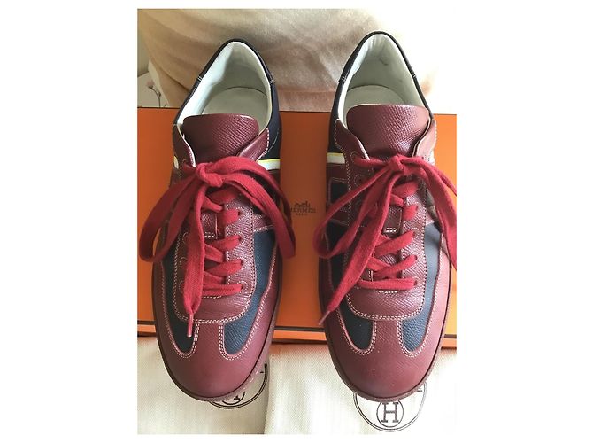 Hermès Boomerang Sneakers Pelle Bordeaux Blu 39.5 Bianco Bordò Blu scuro - vista 2