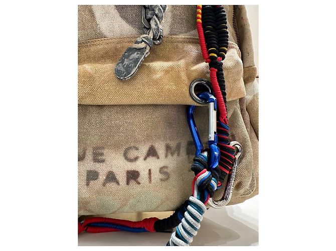 Zaino Chanel Graffiti Canvas & Leather Beige Usato - vista 4
