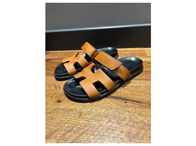 Hermès Sandali Chypre in pelle marrone - vista 2