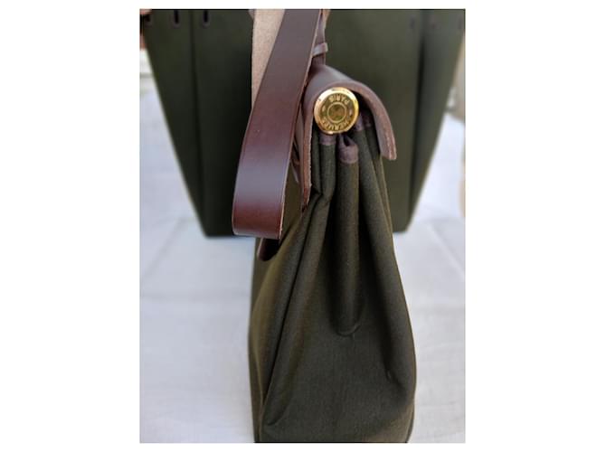 Borsa Hermès Herbag in tela e pelle marrone Verde - vista 19